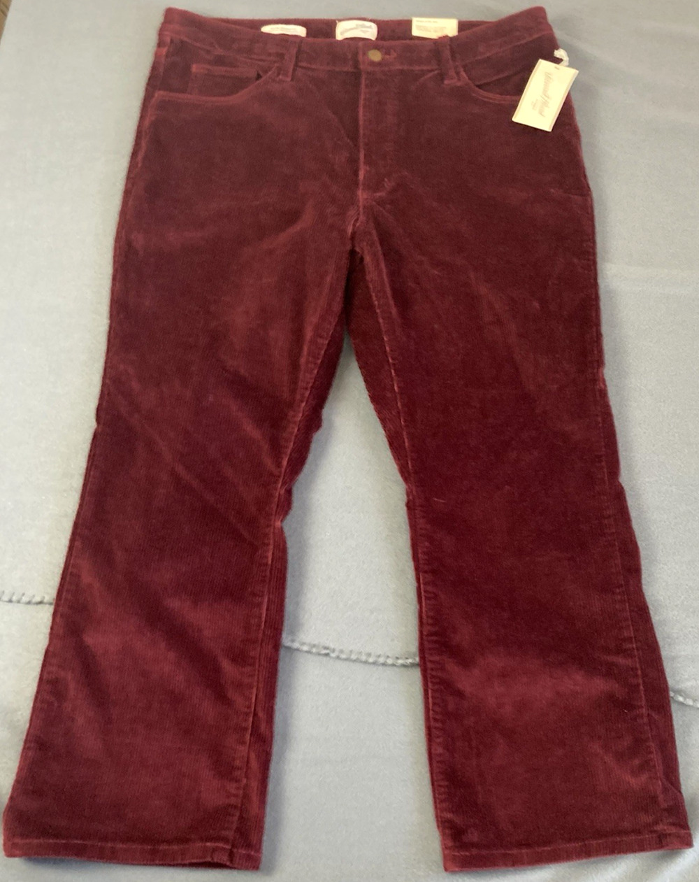Universal Thread High Rise Ankle Bootcut Corduroy Pant Women 17 Burgundy Stretch